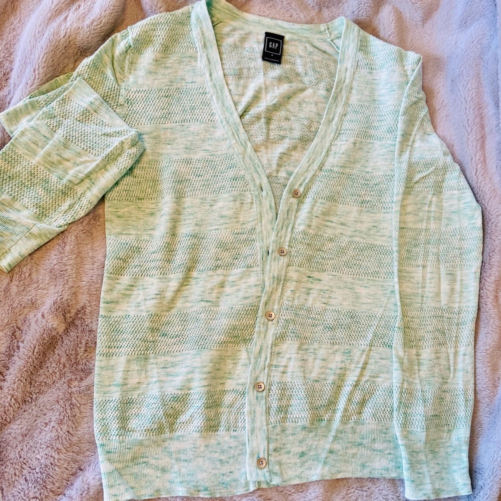 Gap button-up cardigan